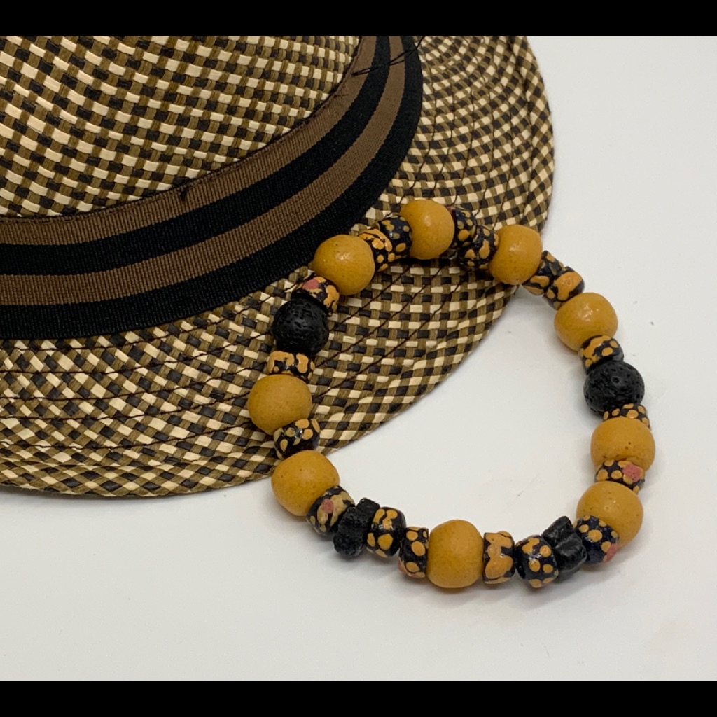 Bracelet. Adjustable